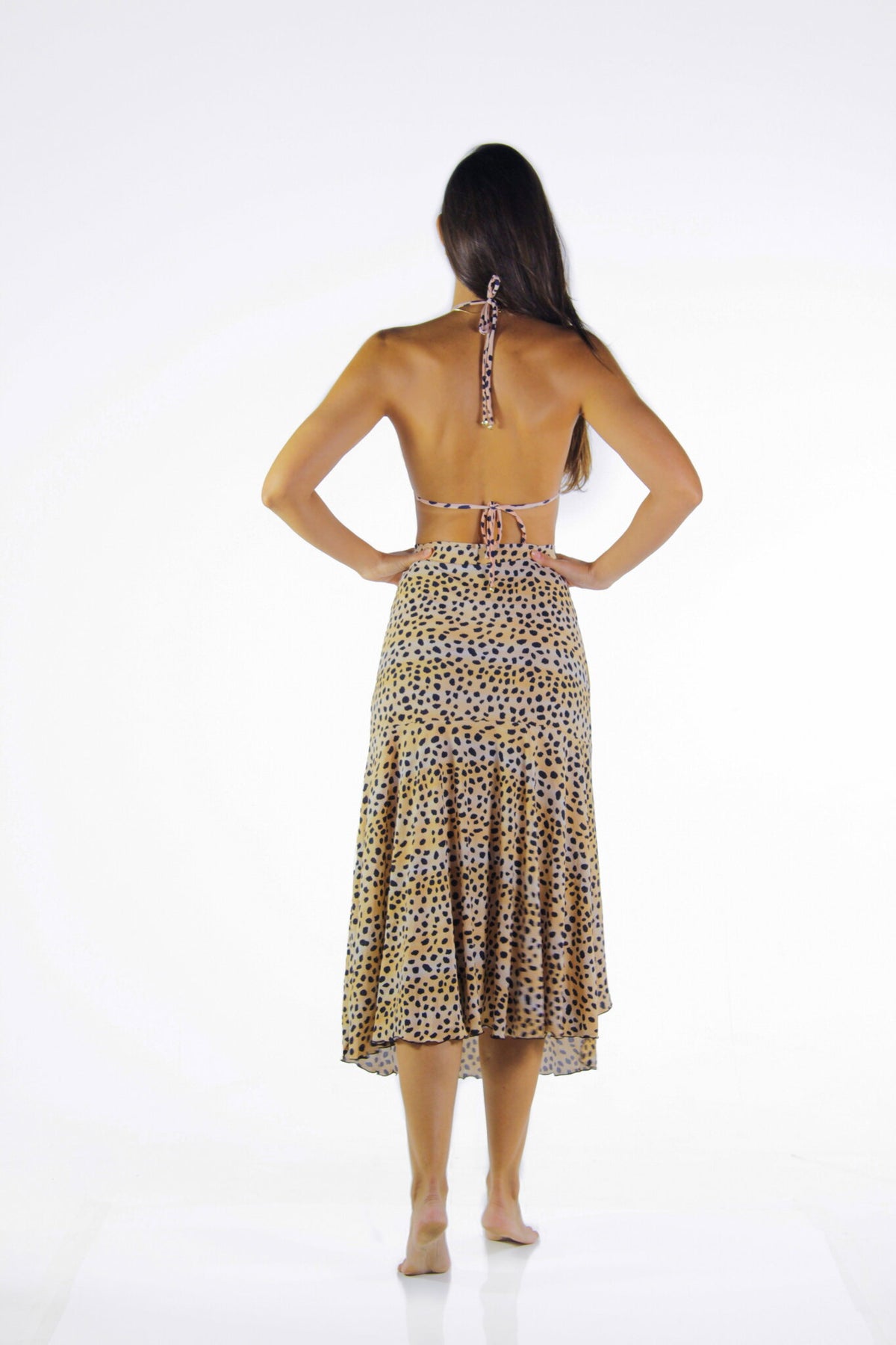 Model Back: La Playa Skirts Saia Babado Guepardo