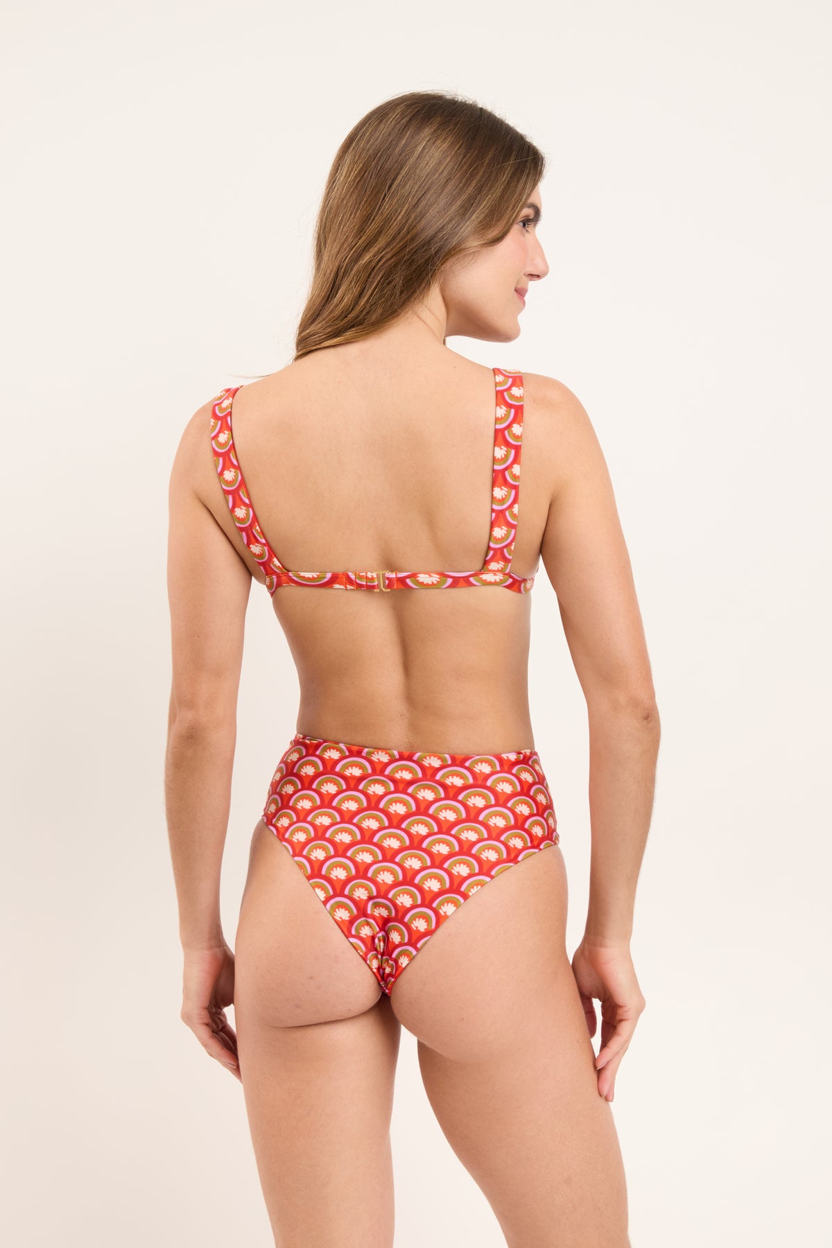 Model Back: Rio De Sol Bottom Bottom Floral-Scales Hotpants