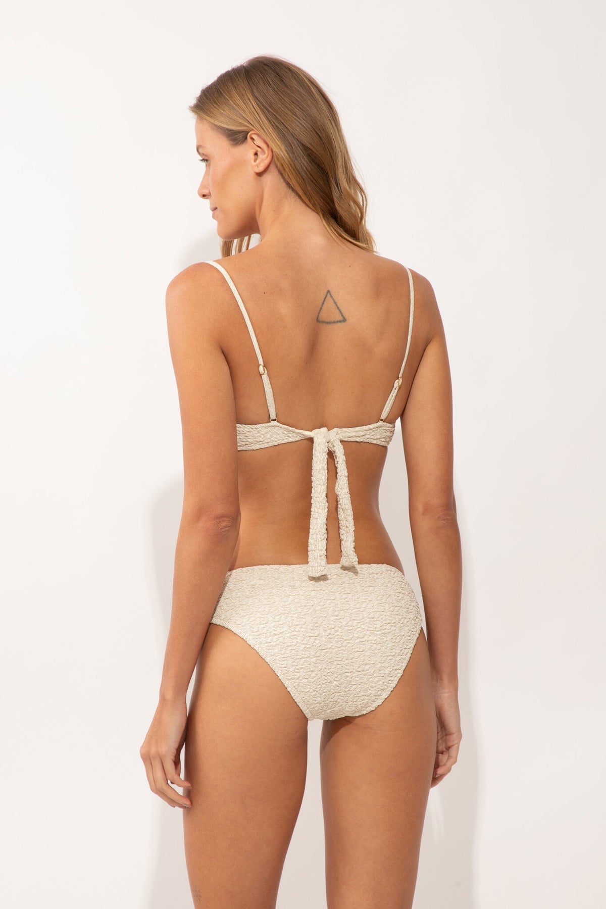 Model Back: Rio De Sol Bikini Bottoms Bottom Brisa-Offwhite Essential-Comfy
