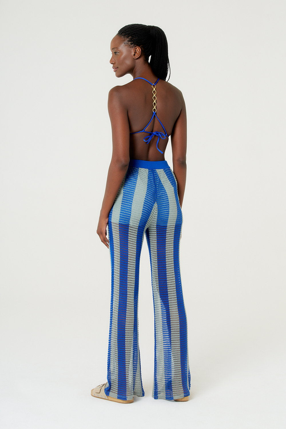Model Back: Blueman Pants Calca Tricot Listras