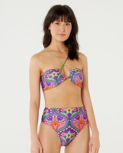 Model Front: Blueman Bikini Tops Top Surfista Belle Apiculae