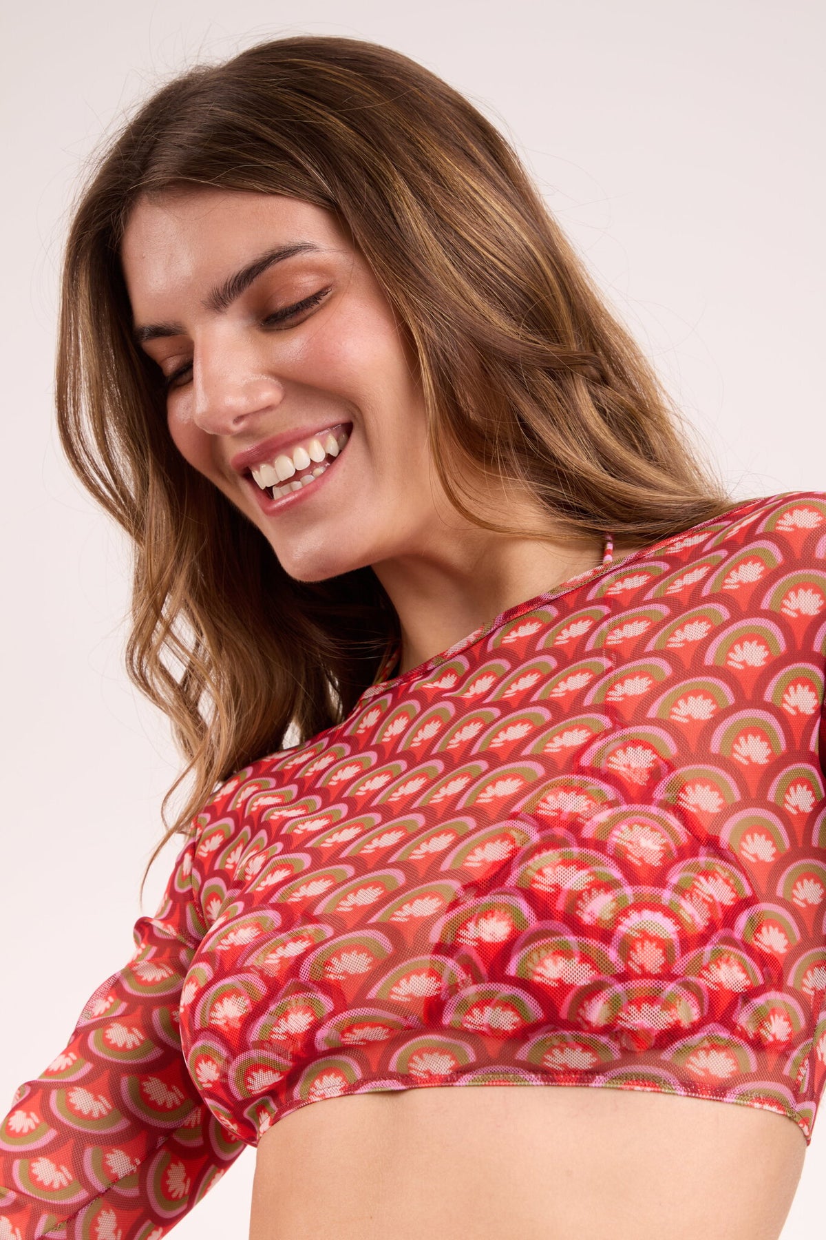 Image 07: Rio De Sol Beach Top Floral-Scales Top Harper
