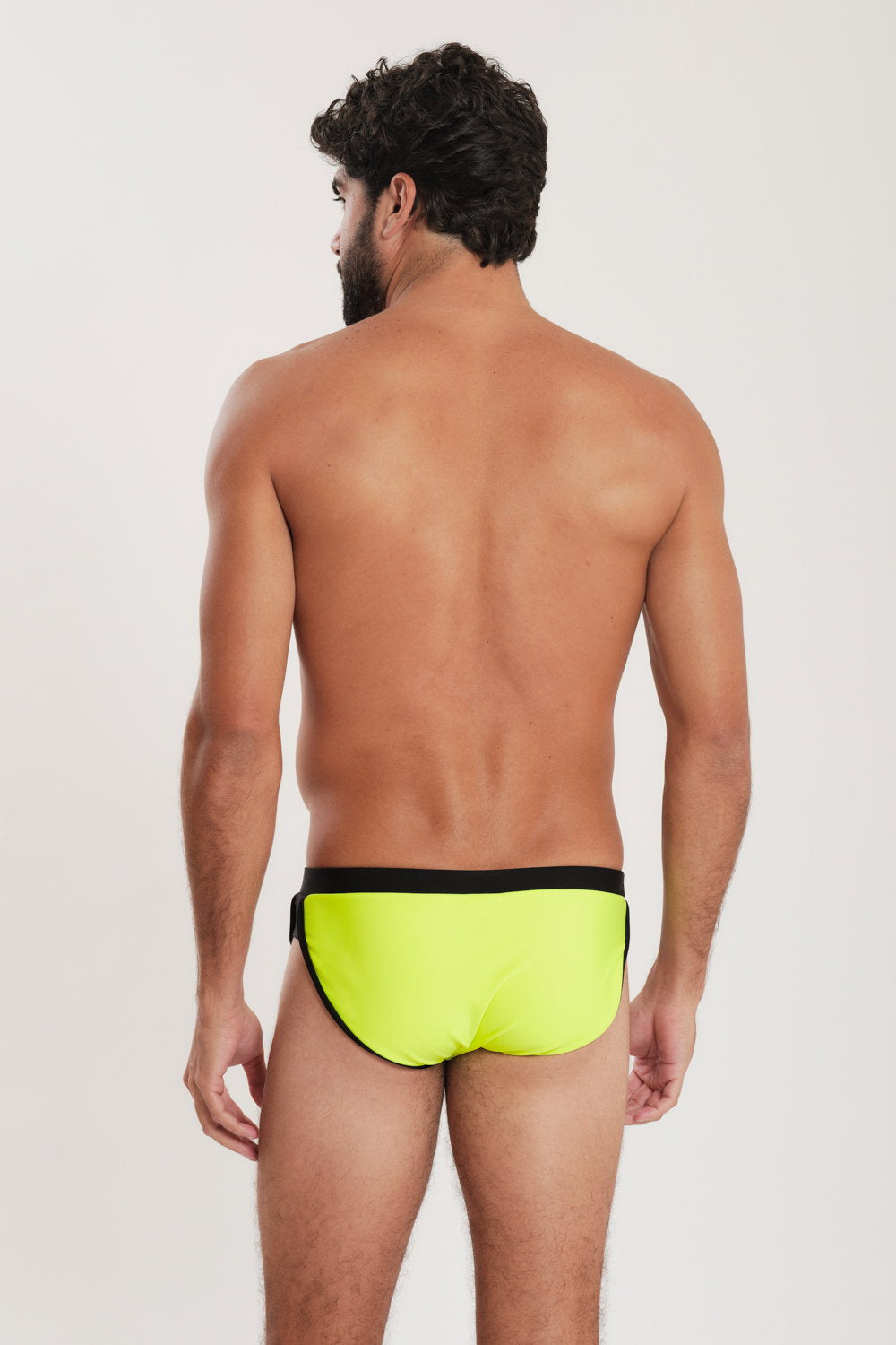 Model Back: Blueman Swim Trunks Sunga Miami Liso Verde