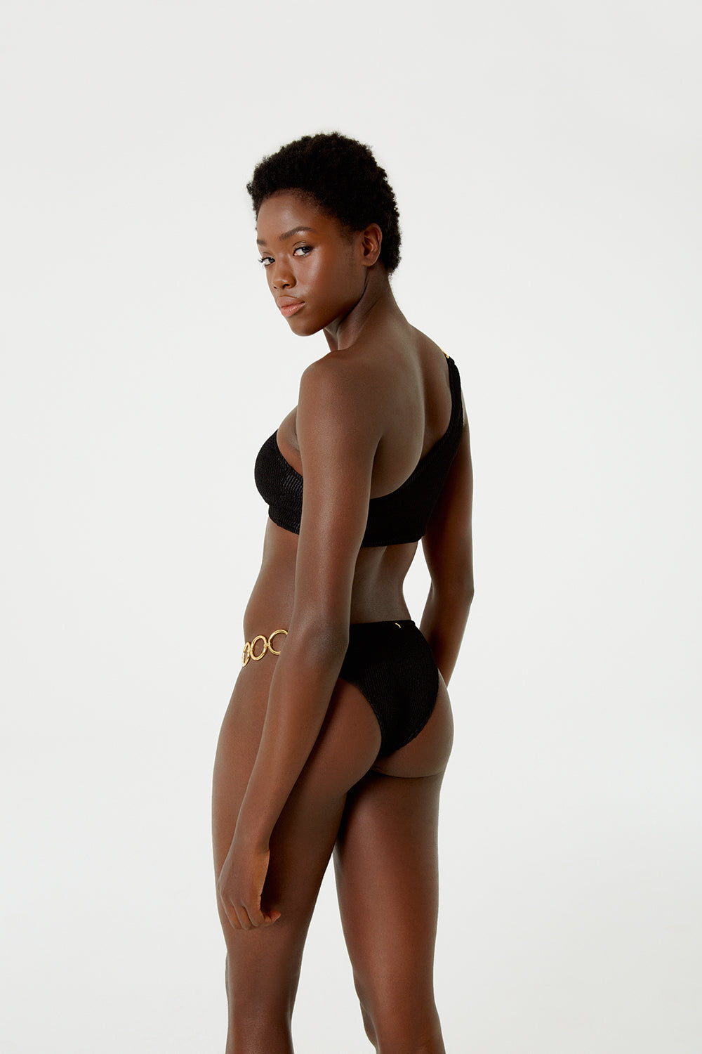 Model Back: Blueman Bikini Tops Top Textura Wavy Shine Preto