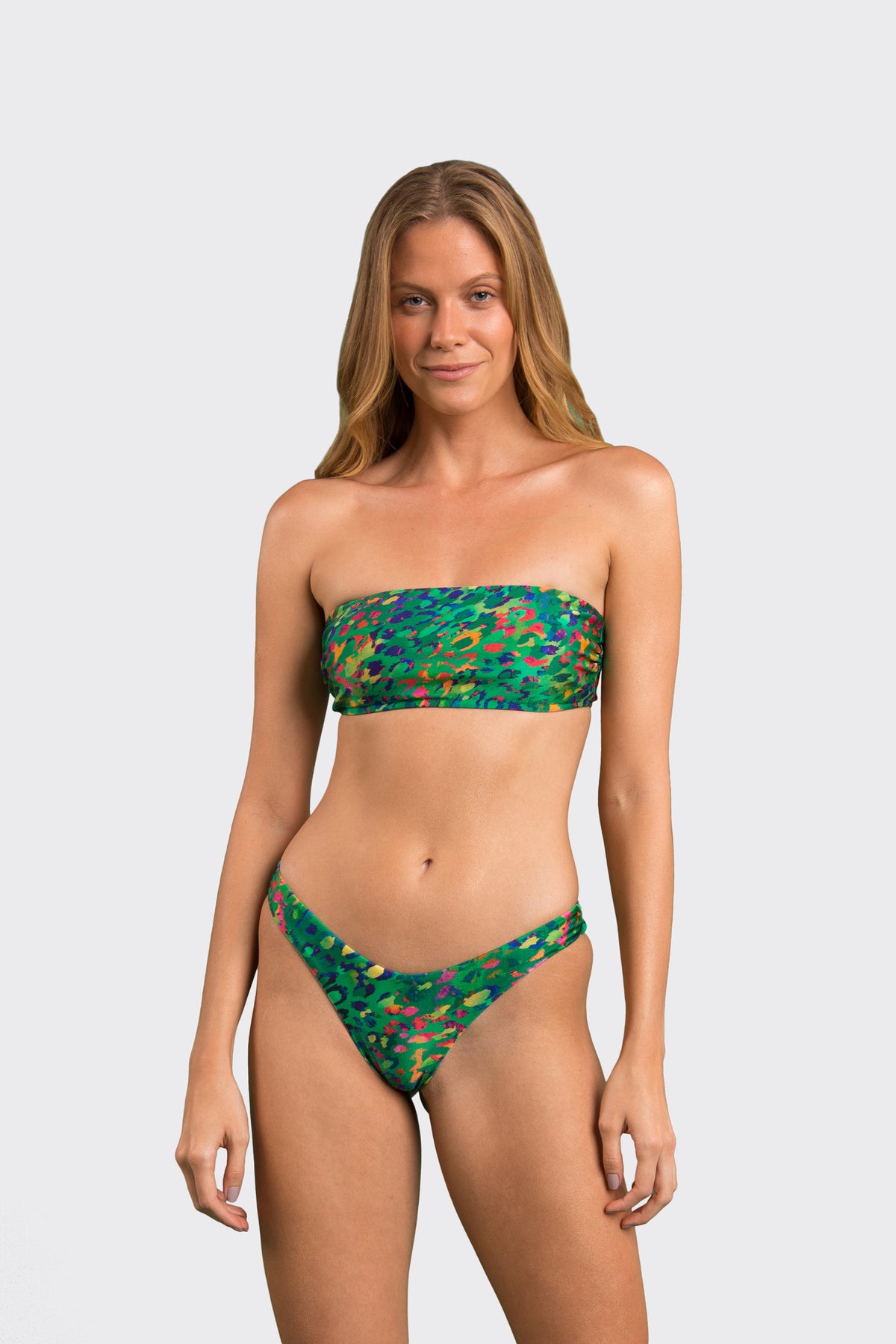 Model Front: Rio De Sol Bikini Bottoms Bottom Wilds Highleg