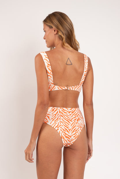 Model Back: Rio De Sol Bikini Tops Top Sahari Mary