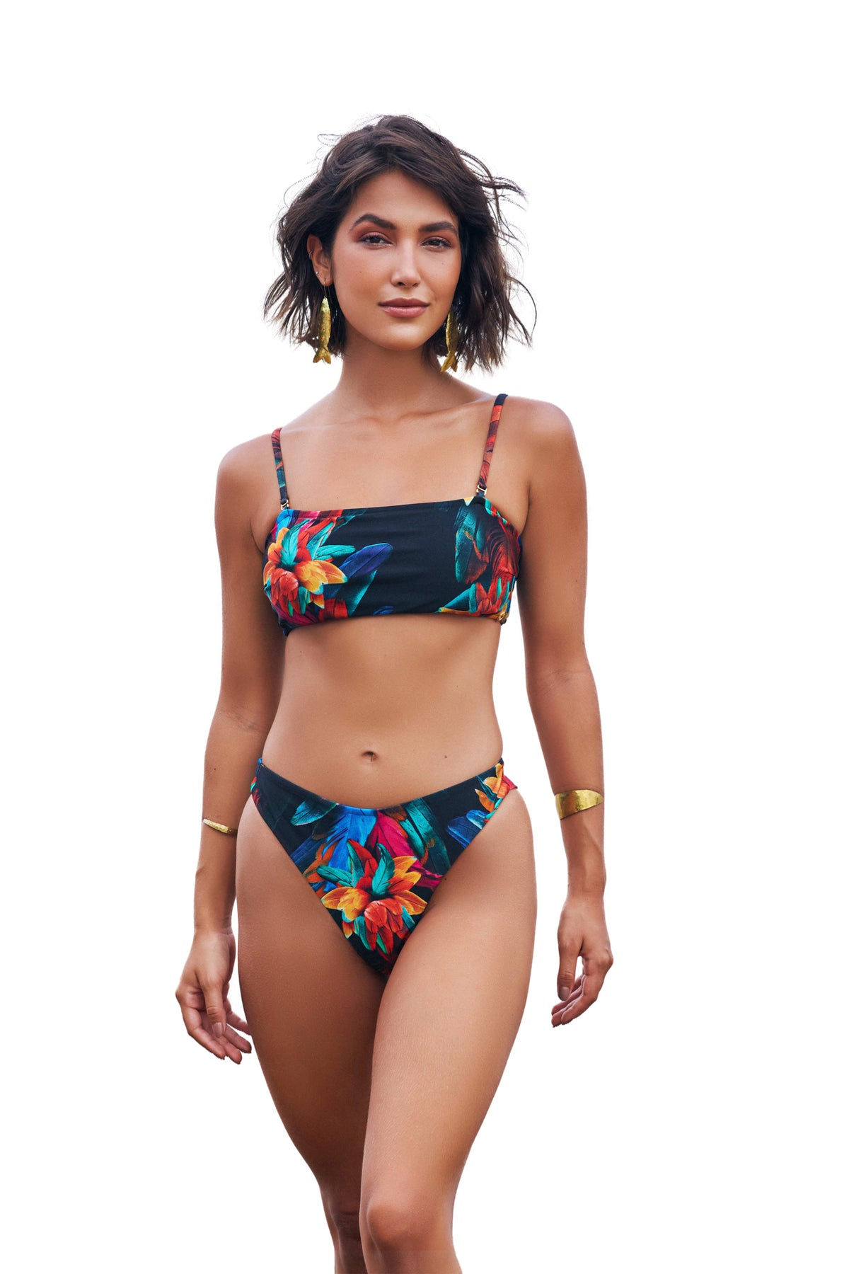 Model Front: Lua Morena Bikini Tops Top Bandeau Brinco Preto