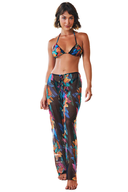 Model Front: Lua Morena Pants Calca Tule Brinco Preto