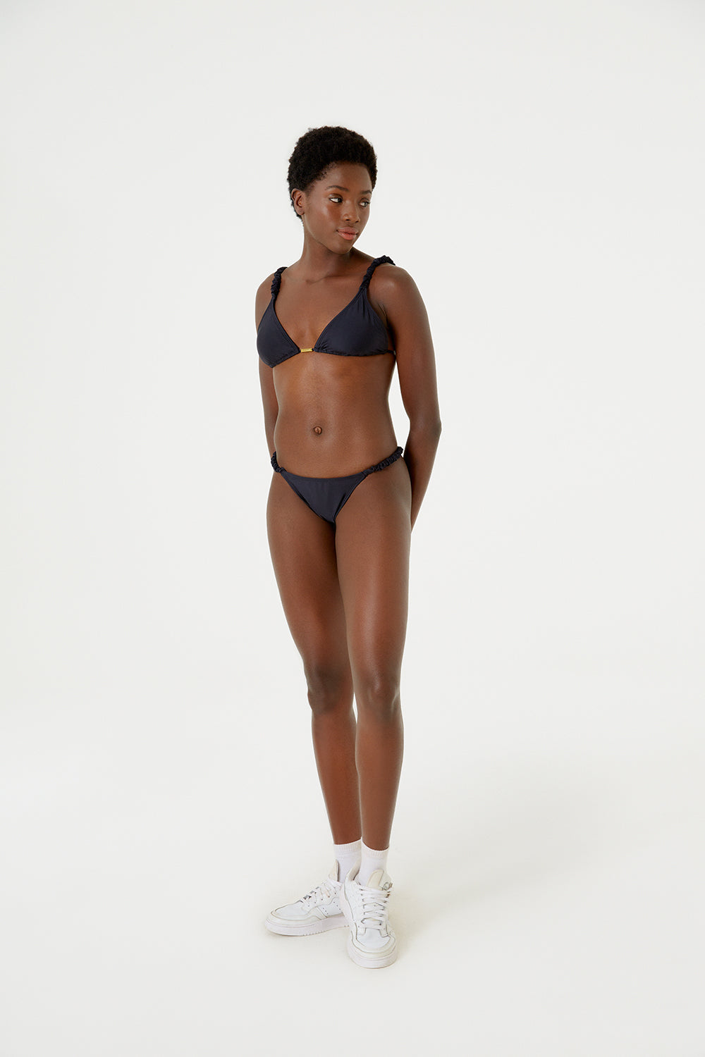 Model Front: Blueman Bikini Tops Top Zuma Liso Preto
