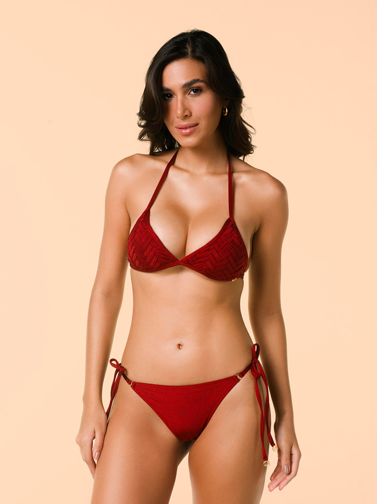 Model Front: Lua Morena Bikini Bottoms Bottom Urucum Rolote