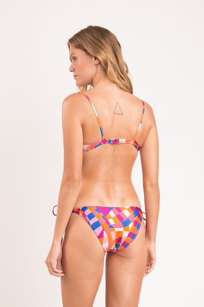 Model Back: Rio De Sol Bikini Tops Top Funny Balconet-Tie