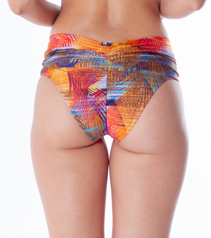 Image 04: Lua Morena Bikini Bottoms Bottom Base Acessório Capim Dourado