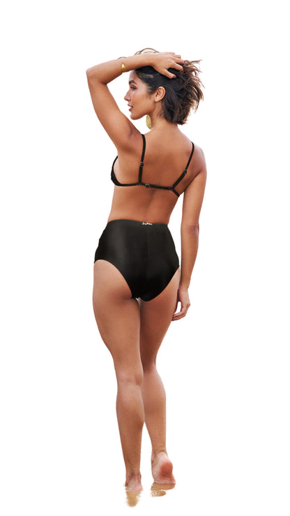 Model Back: Lua Morena Bikini Bottoms Bottom Cinta Liso Preto