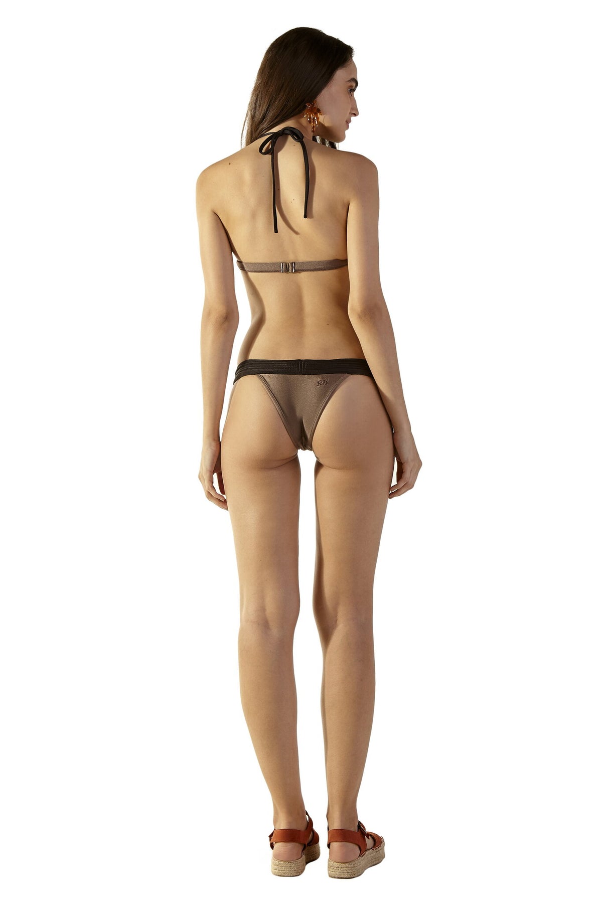 Model Back: Blueman Bikini Tops Top Matelasse Caramelo Preto