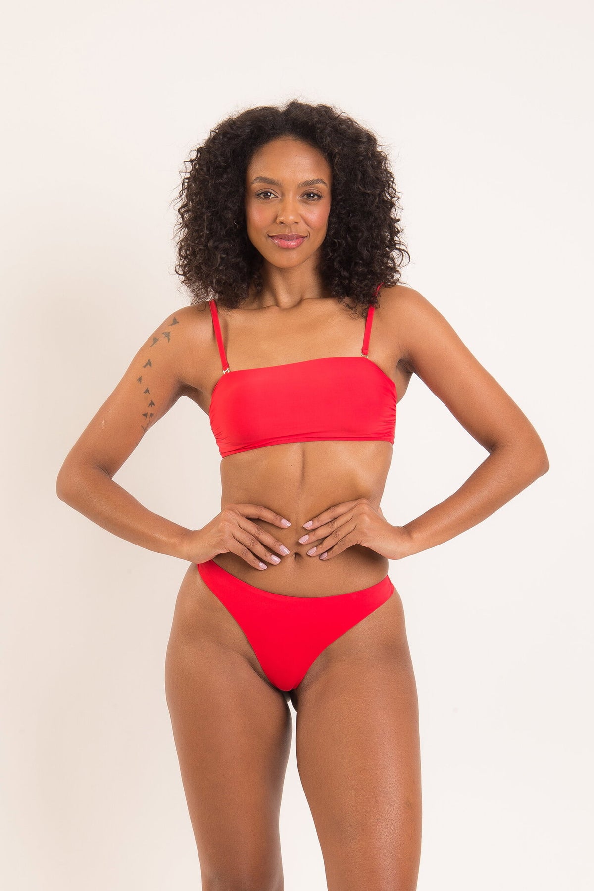 Image 06: Rio De Sol Two Piece Swimwear Set Rouge Bandeau-Reto Nice-Fio