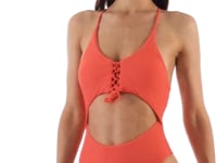 Video: Rio De Sol One Piece Swimsuits Dots-Tabata Ivy Strap