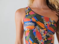 Video: Rio De Sol One Piece Swimsuits Jungle Maeve