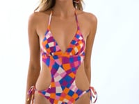 Video: Rio De Sol One Piece Swimsuits Funny Trikini