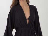 Video: Rio De Sol Kaftans And Kimonos Black Kimono