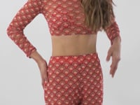 Video: Rio De Sol Beach Top Floral-Scales Top Harper