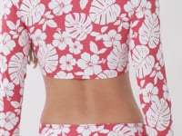 Video: Wednesday In Hawaii By Rio De Sol Bikini Tops Top Pua-Hibiscus Reef