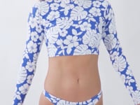 Video: Wednesday In Hawaii By Rio De Sol Bikini Tops Top Pua-Pacifica Reef