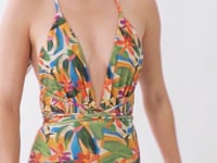 Video: Rio De Sol One Piece Swimsuits Tropical New Vegas