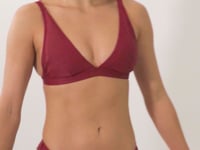 Video: Rio De Sol Two Piece Swimwear Set Touch-Carmim Alba Nice